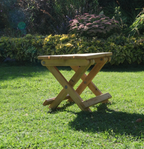 Ferdig Classic Foldable Table klappbord på plenen